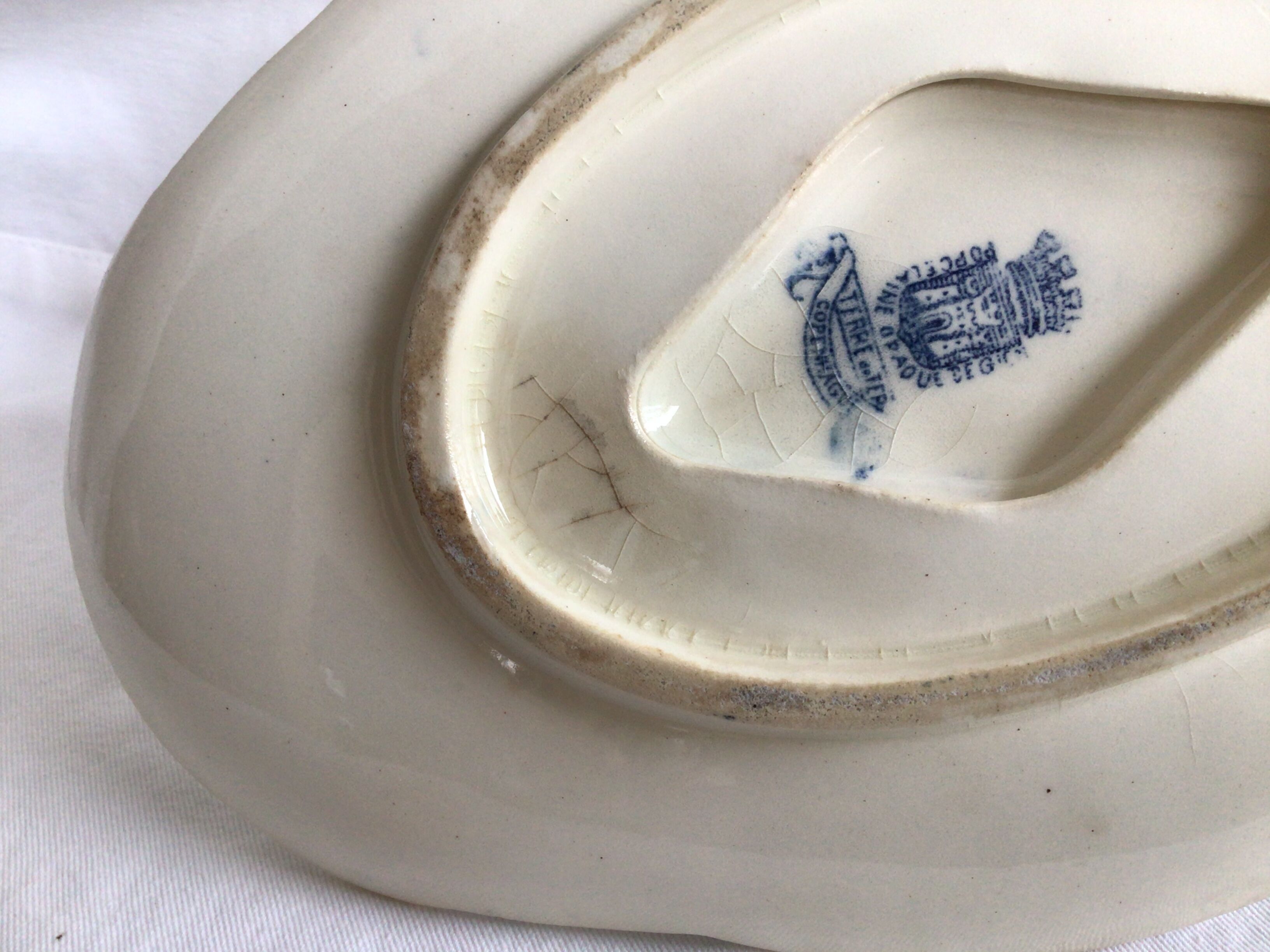 Saucière Terre de Fer Gien Copenhague bleu marine