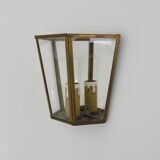 Louis XIII wall light in brass and glass. 1960s