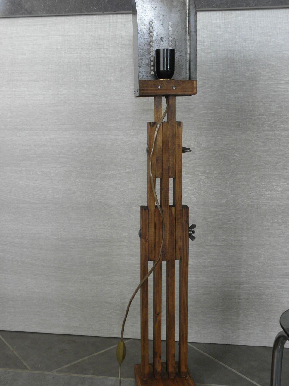 Vintage retro wooden crane table lamp
