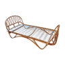 Rattan shell bed