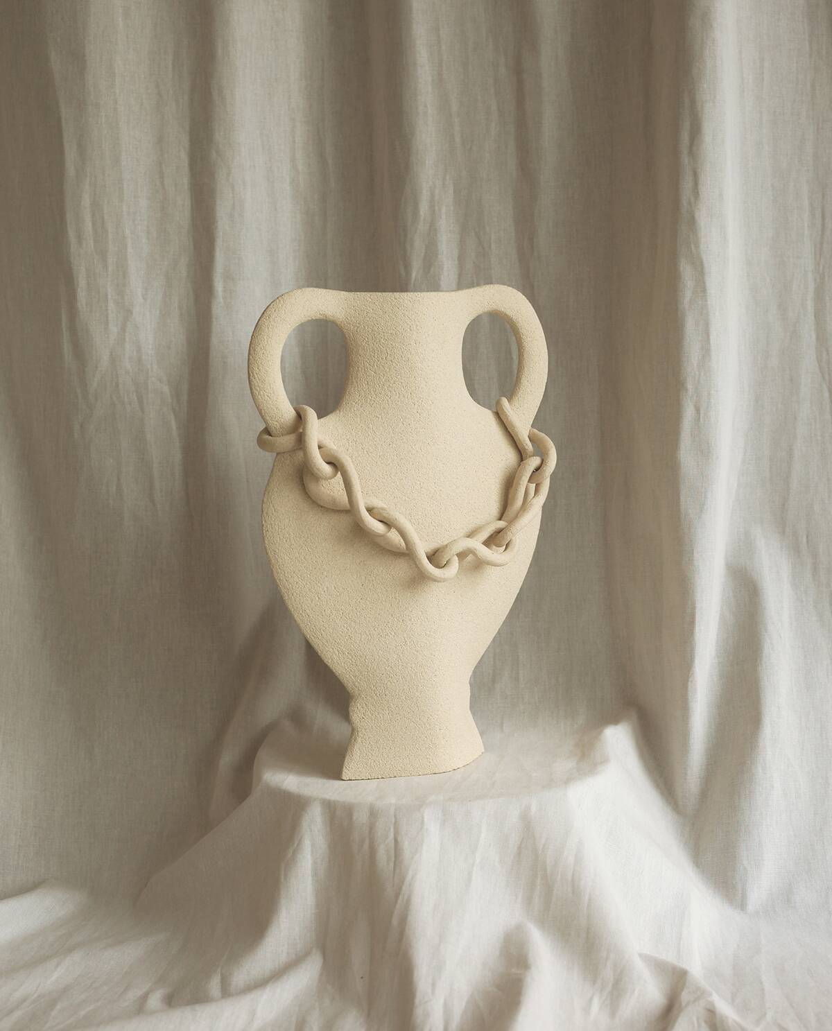 'Chain' Ceramic Vase