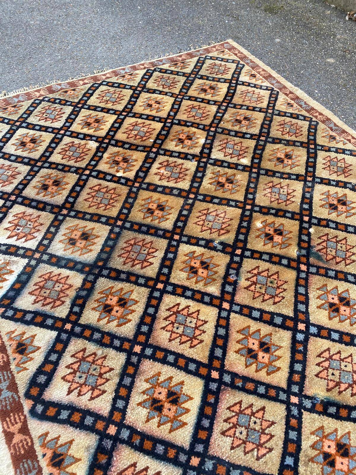 Persian woven wool rug pyramids 160x230