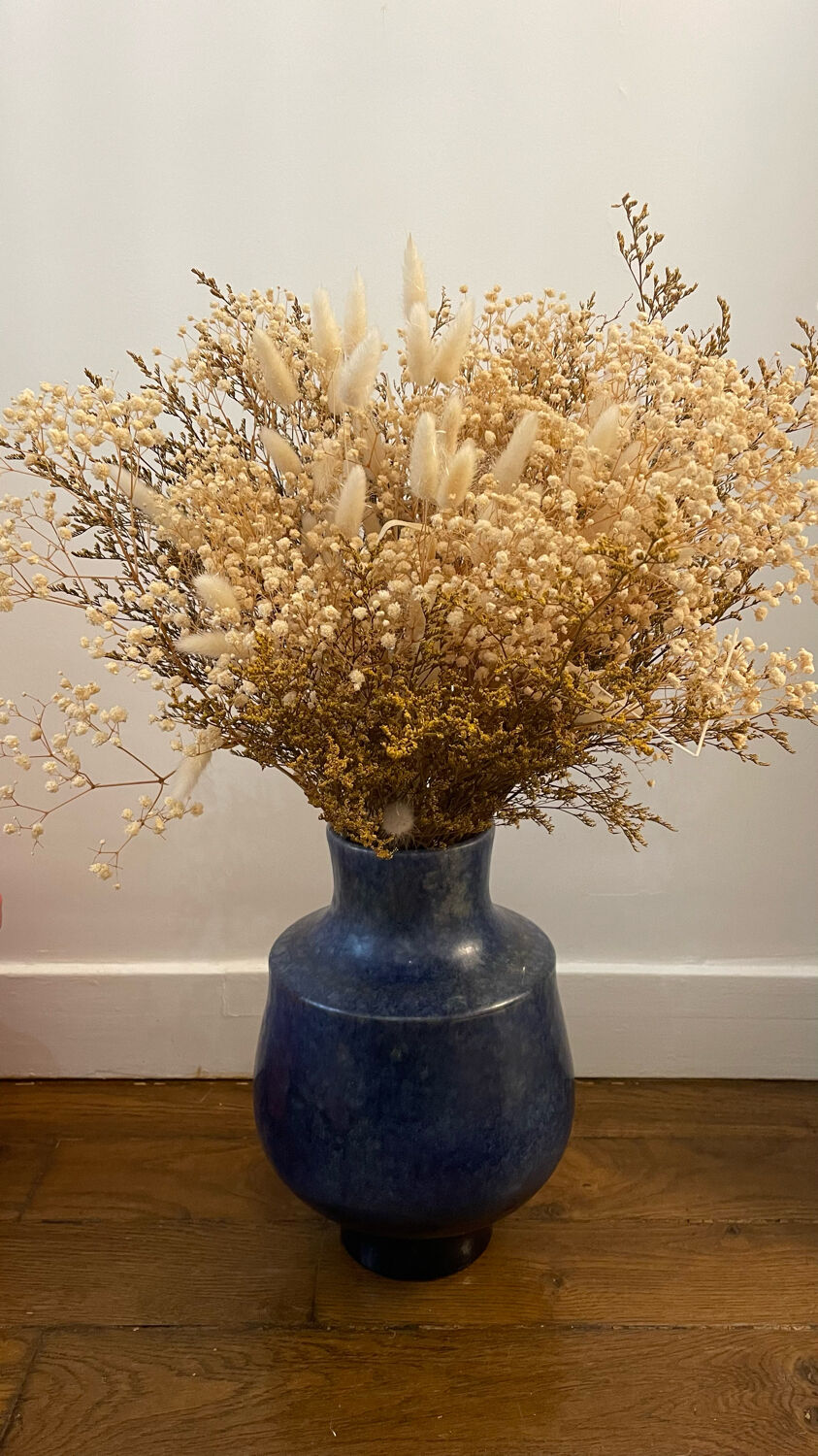 Blue Majolika ceramic vase