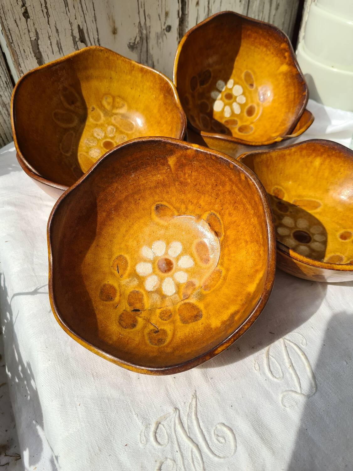 Six ramekins La Roue Vallauris