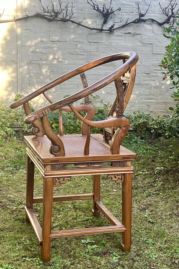 Fauteuil chinois - fer à cheval - Très bon état