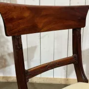Set of 2 armchairs and 6 English mahogany chairs from the 1950s.