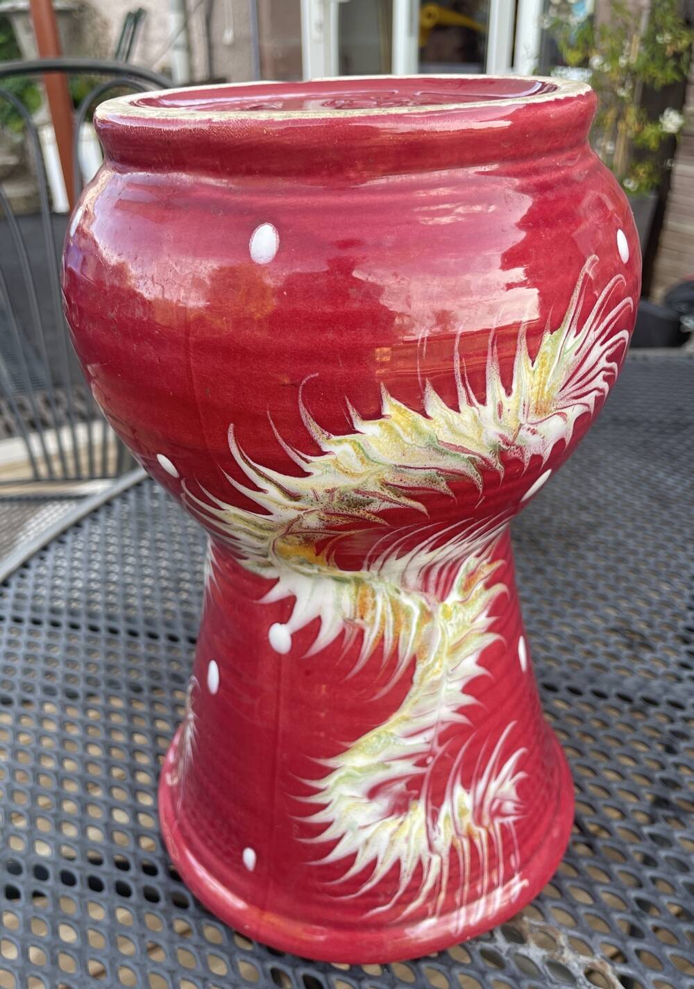 Longchamp vase 1950s bordeaux and multicoloured sideboard decoration