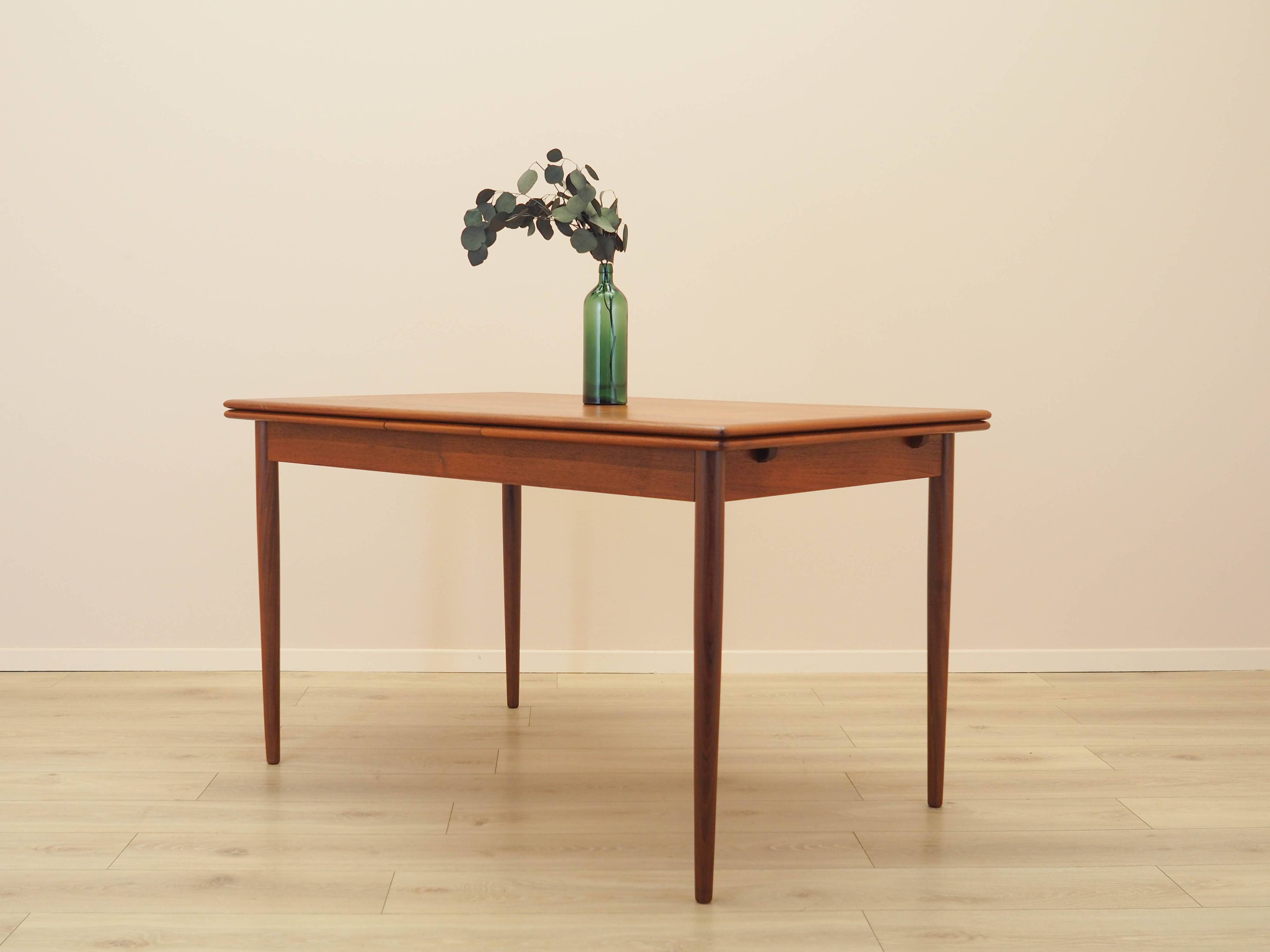 Table danoise extensible en teck, années 1970