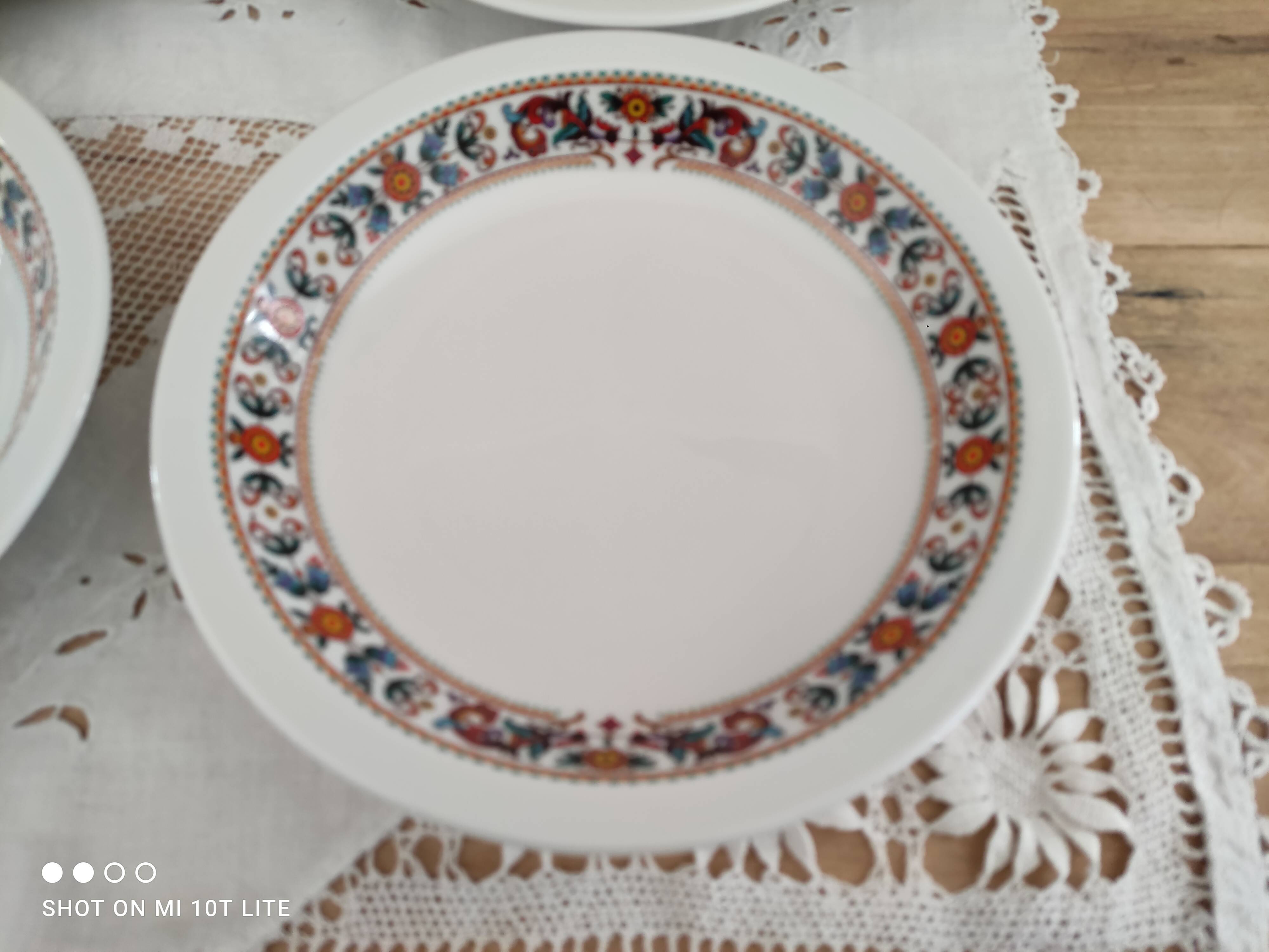 Set of 6 hollow plates in porcelain Bavaria white floral frieze 70s