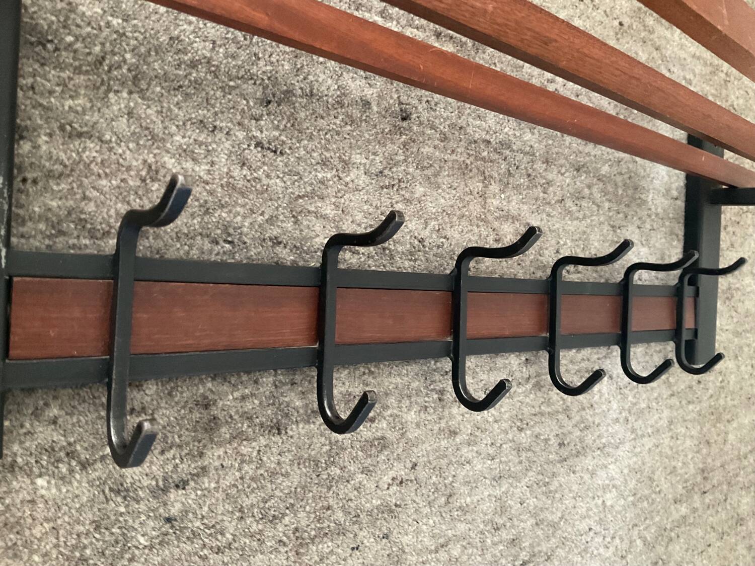 Scandinavian cloakroom coat rack in teak and metal