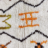 Handmade moroccan berber carpet 102 x 62 cm