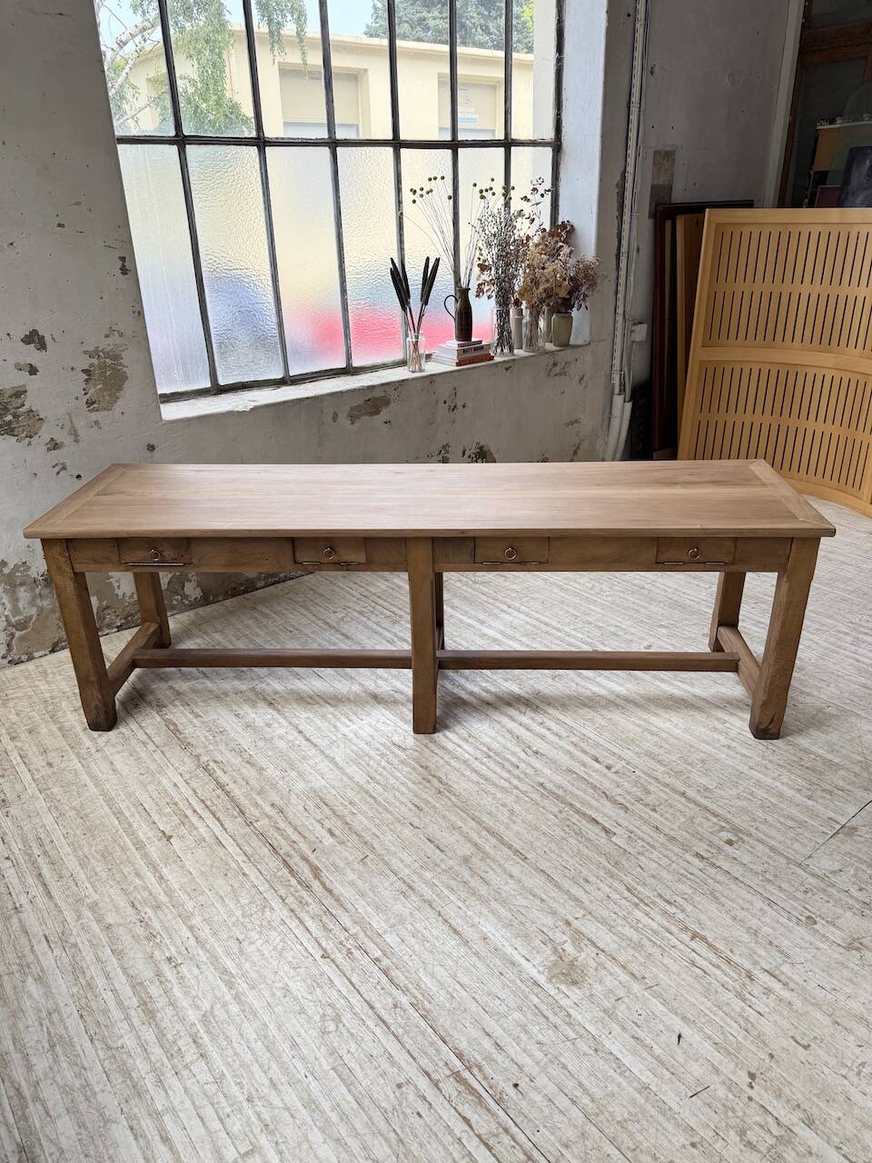 Antique farmhouse or drapery table in walnut, 1900 XL
