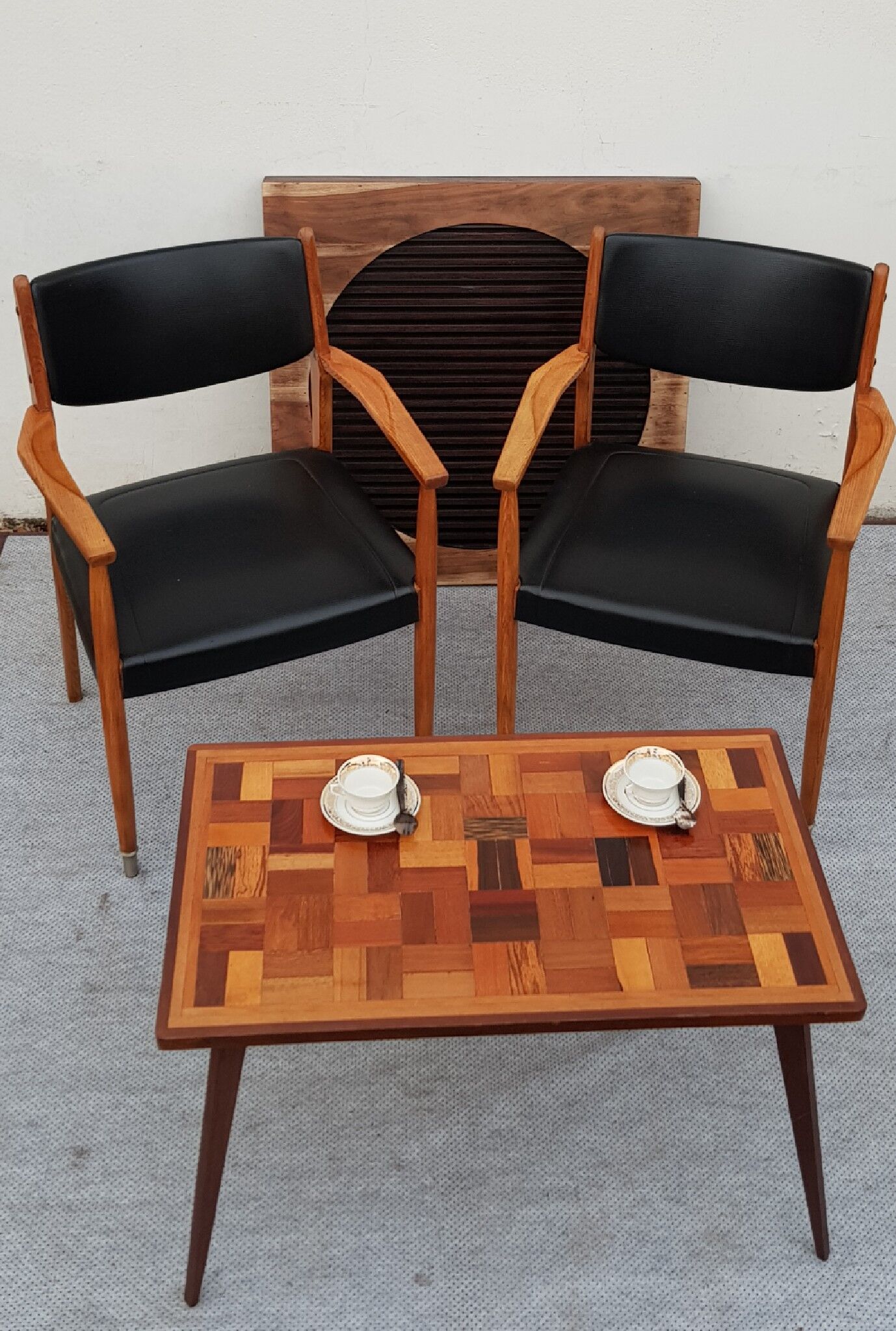 Fauteuils simili cuir scandinave