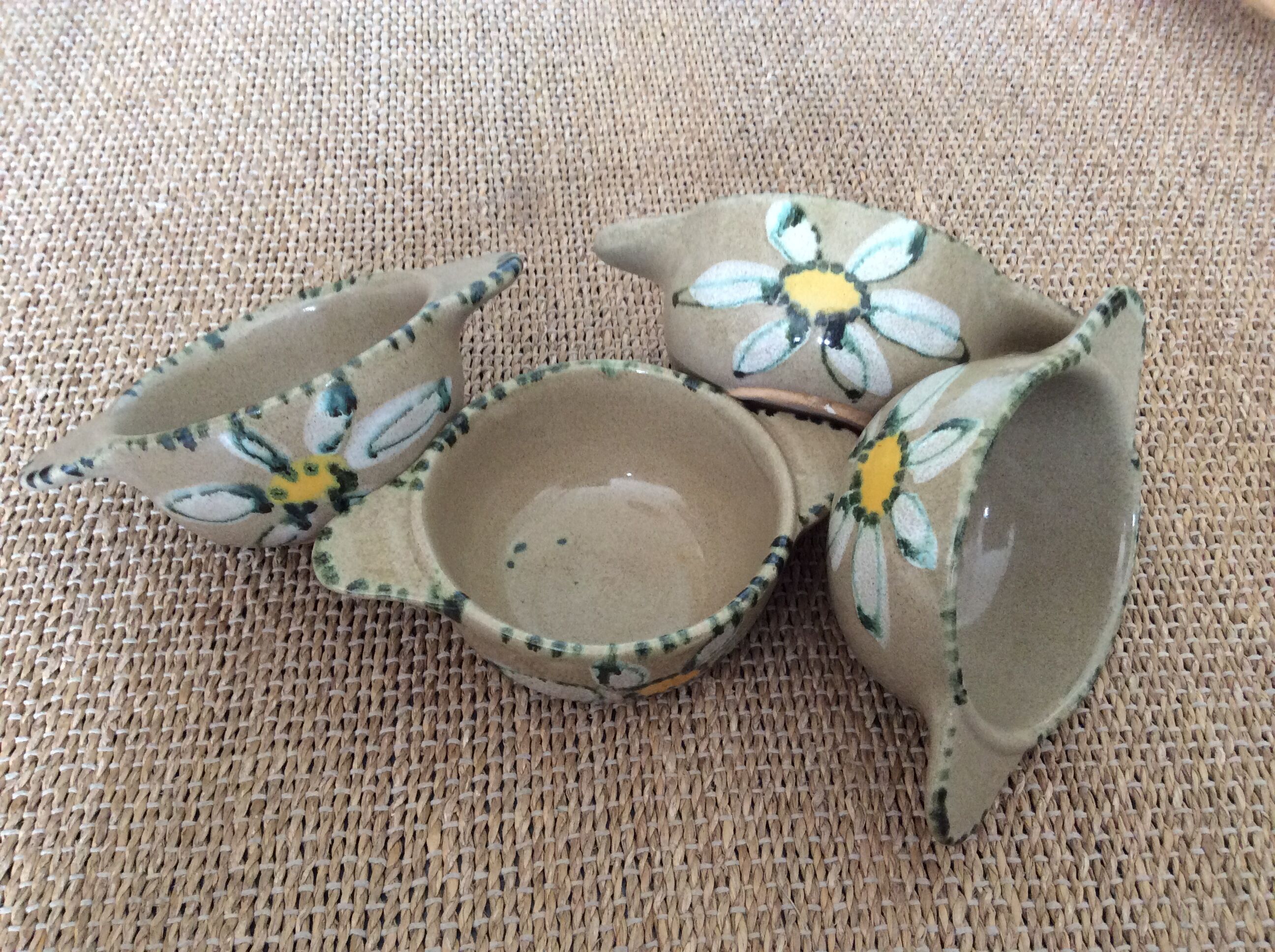 4 glazed terracotta bowls