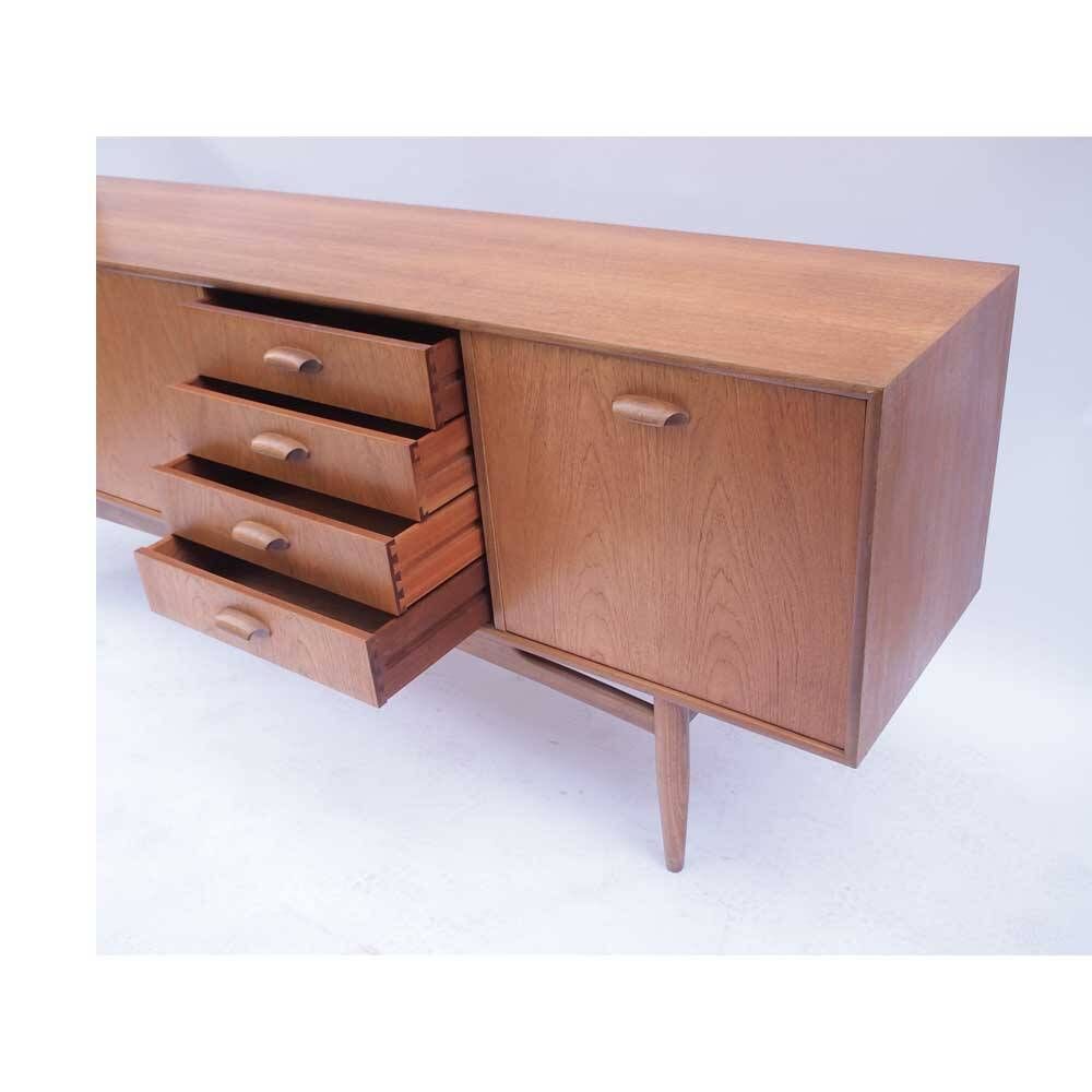 Long enfilade Gplan vintage scandinavian