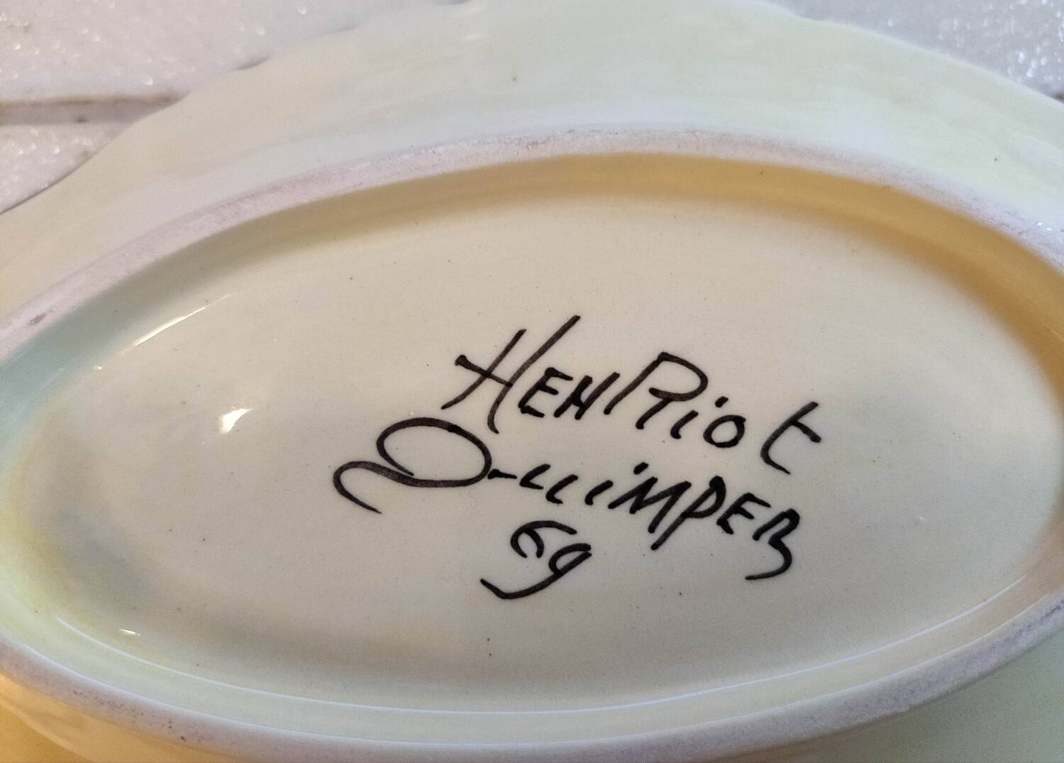 Fish platter in like-new condition, Henriot Quimper