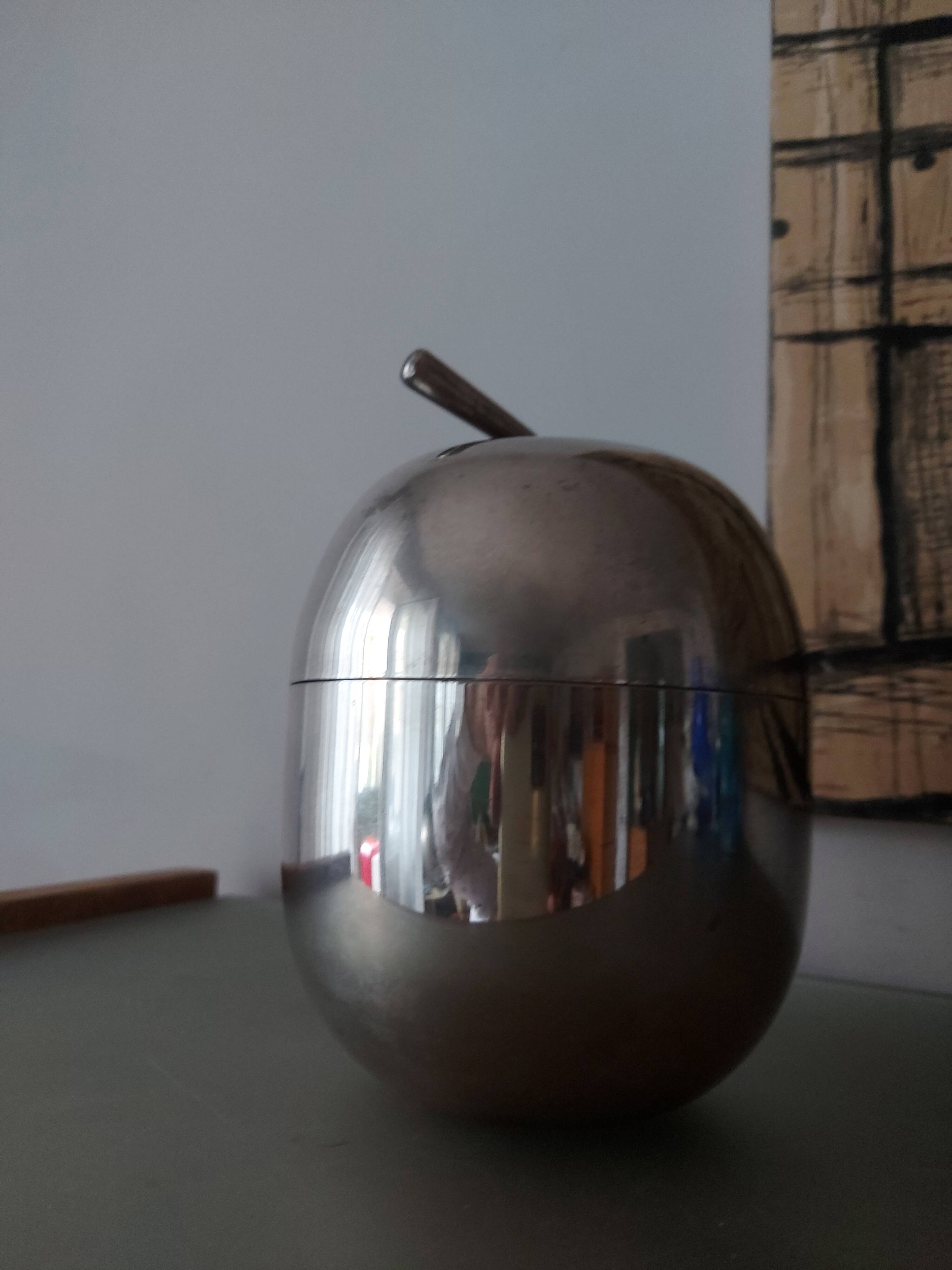 Vintage metal ice bucket