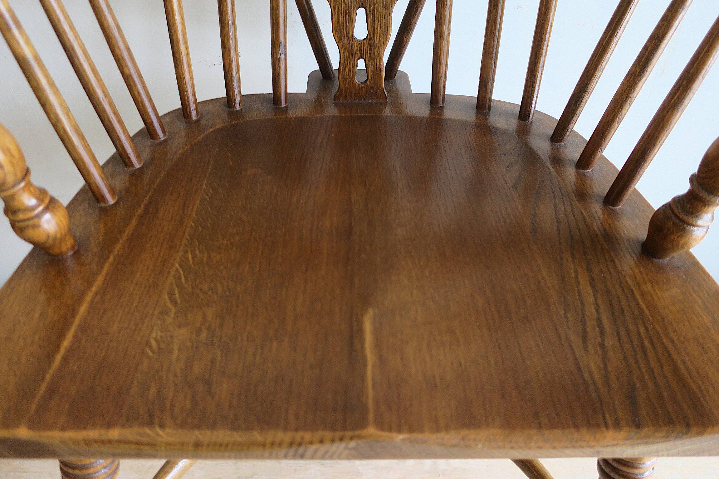 Mid century solid oak lyre-back Windsor armchair, 1960s