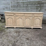 Bar / counter in raw wood