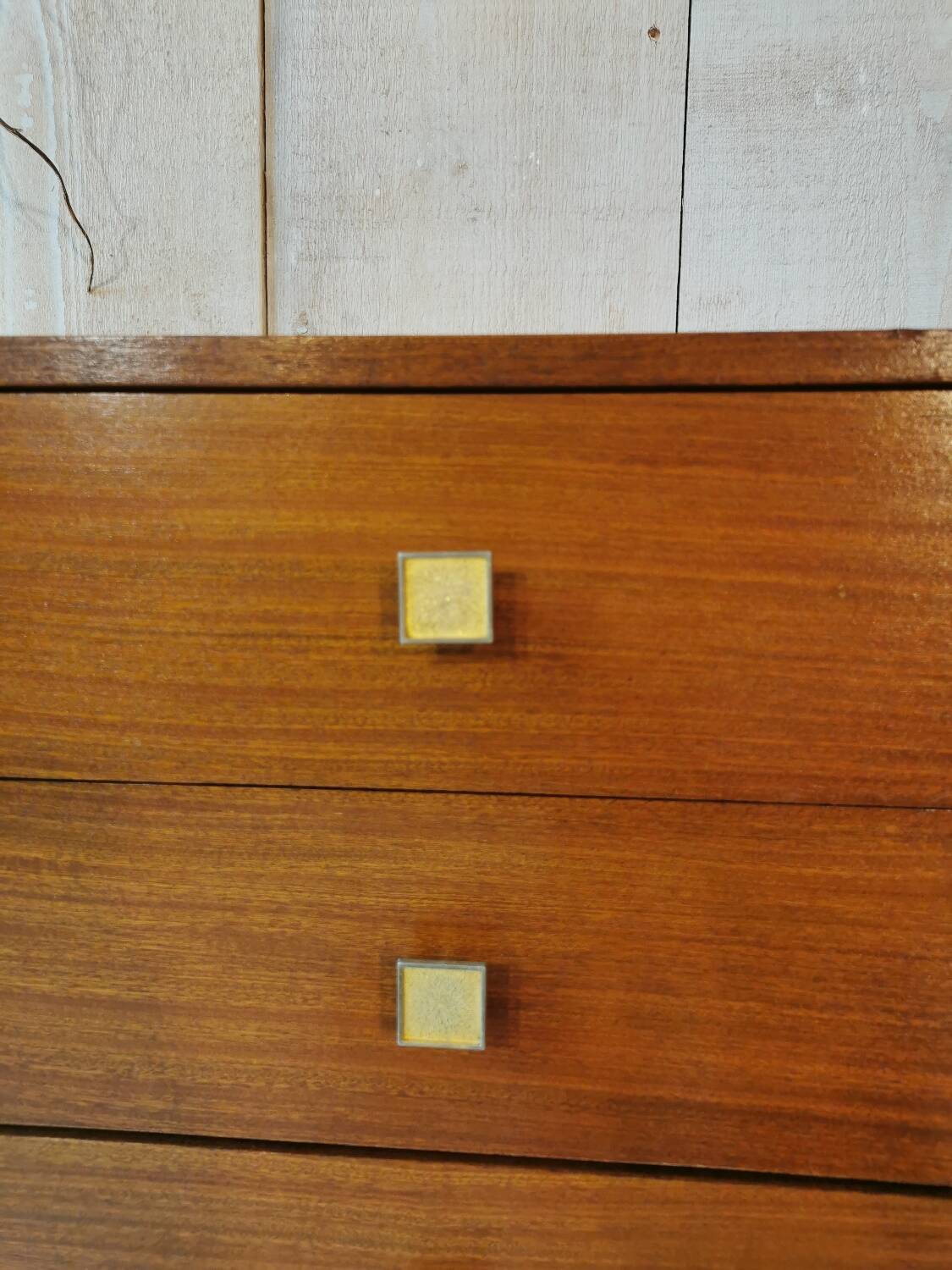 Vintage chest of drawers