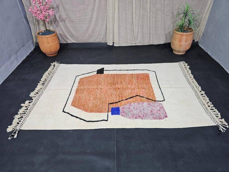 Traditional handmade Beni Ouraine rug, size 150 x 250 cm