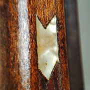 Table basse en bois nacre et plateau en laiton, travail Syrien