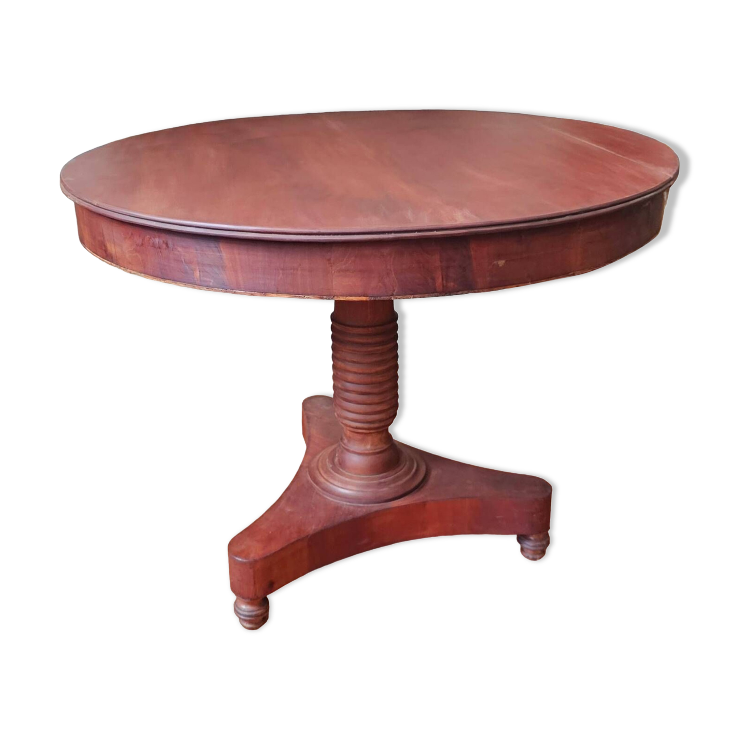 Round table with central tripod leg