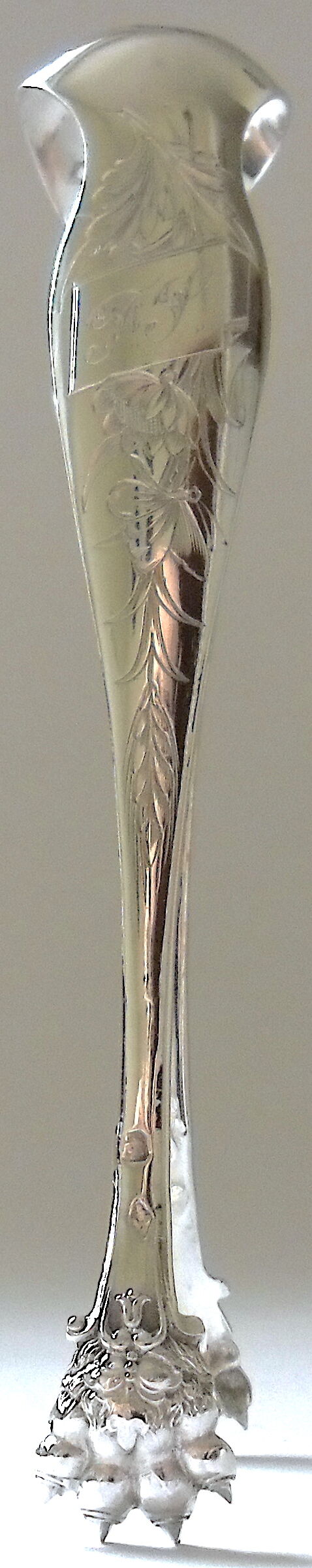 Silver sugar pinch, Minerva punch