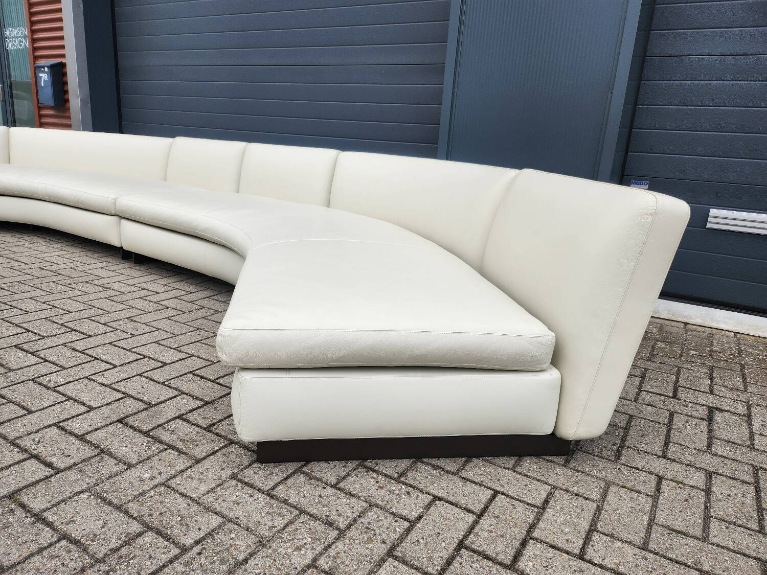 Minotti - Seymour sofa + Jensen fauteuil by Rodolfo Dordoni (new)