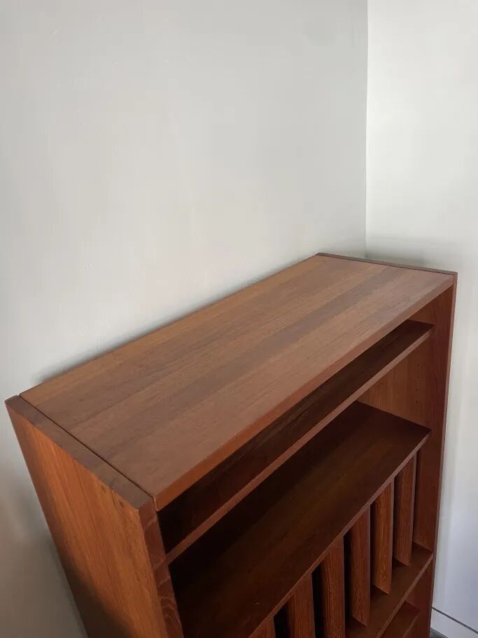 Hundevad highboard audio cabinet