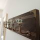 Vintage wall coat rack with 5 ceramic hooks and floral patterns, 50 cm.