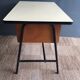 Bureau et sa chaise formica année 50
