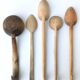 Couverts en bois vintage