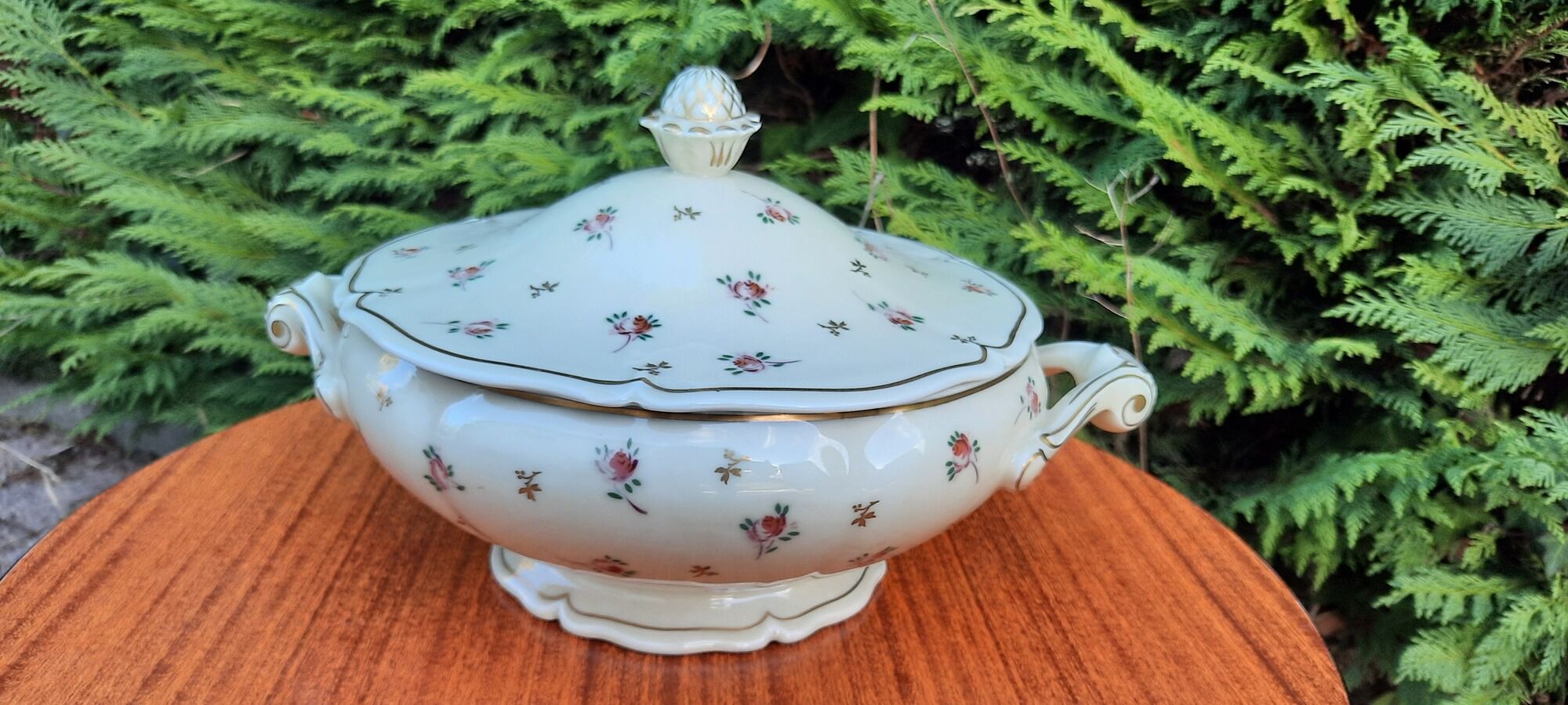 Soupière porcelaine Ancienne Fabrique Royal Limoges