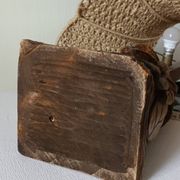 Lampe de table en bois sculpté et corde vintage