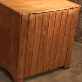 Old English chest of the 1930s