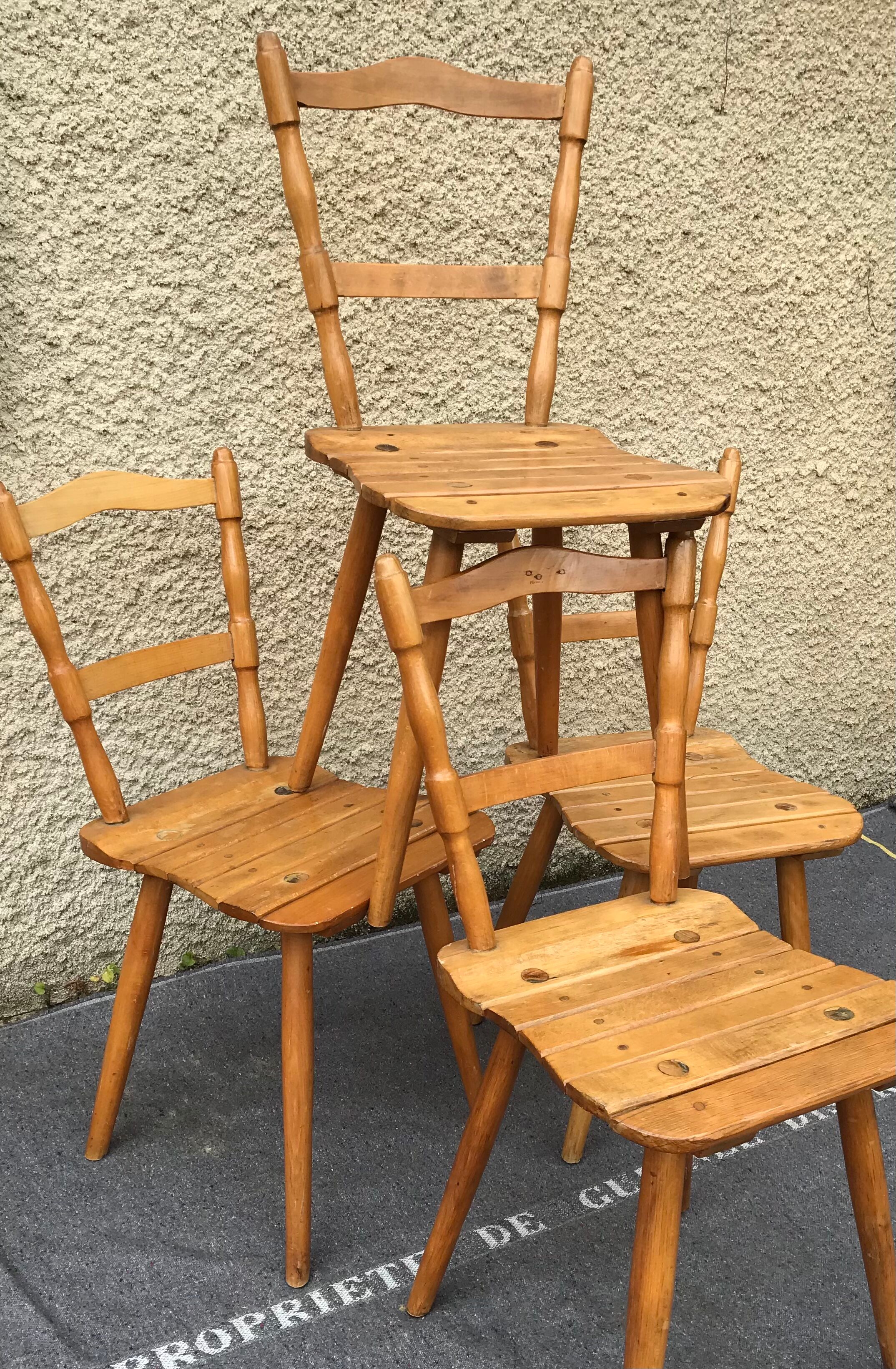 Set of 4 Vintage Beech Chairs Bistro Country Feet Compass