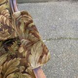 Louis XV Voltaire armchair in solid wood and floral velvet fabric from the years.