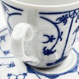 Set of 4 winterling cups, milk jug and sugar bowl