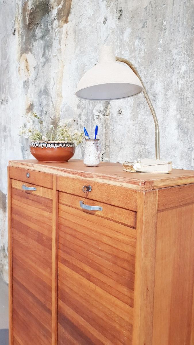 Double curtain binder cabinet