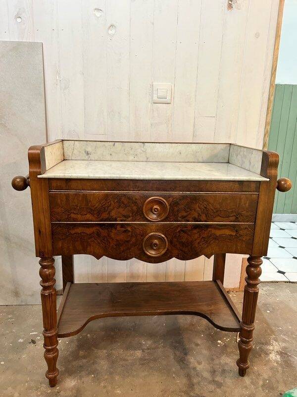 Beautiful antique furniture in marble and wood.