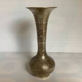 Orientalist vase in worked brass