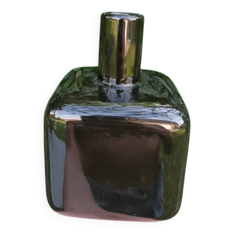 Vase Noir Cubique