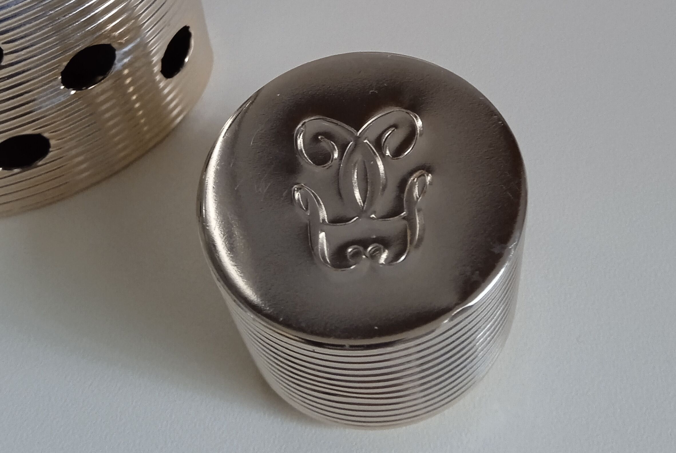 Vintage perfume case