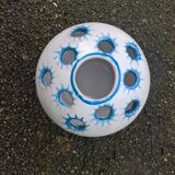 Moustiers flower spades