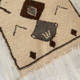 Handcrafted Moroccan Berber carpet 150 x 93 CM