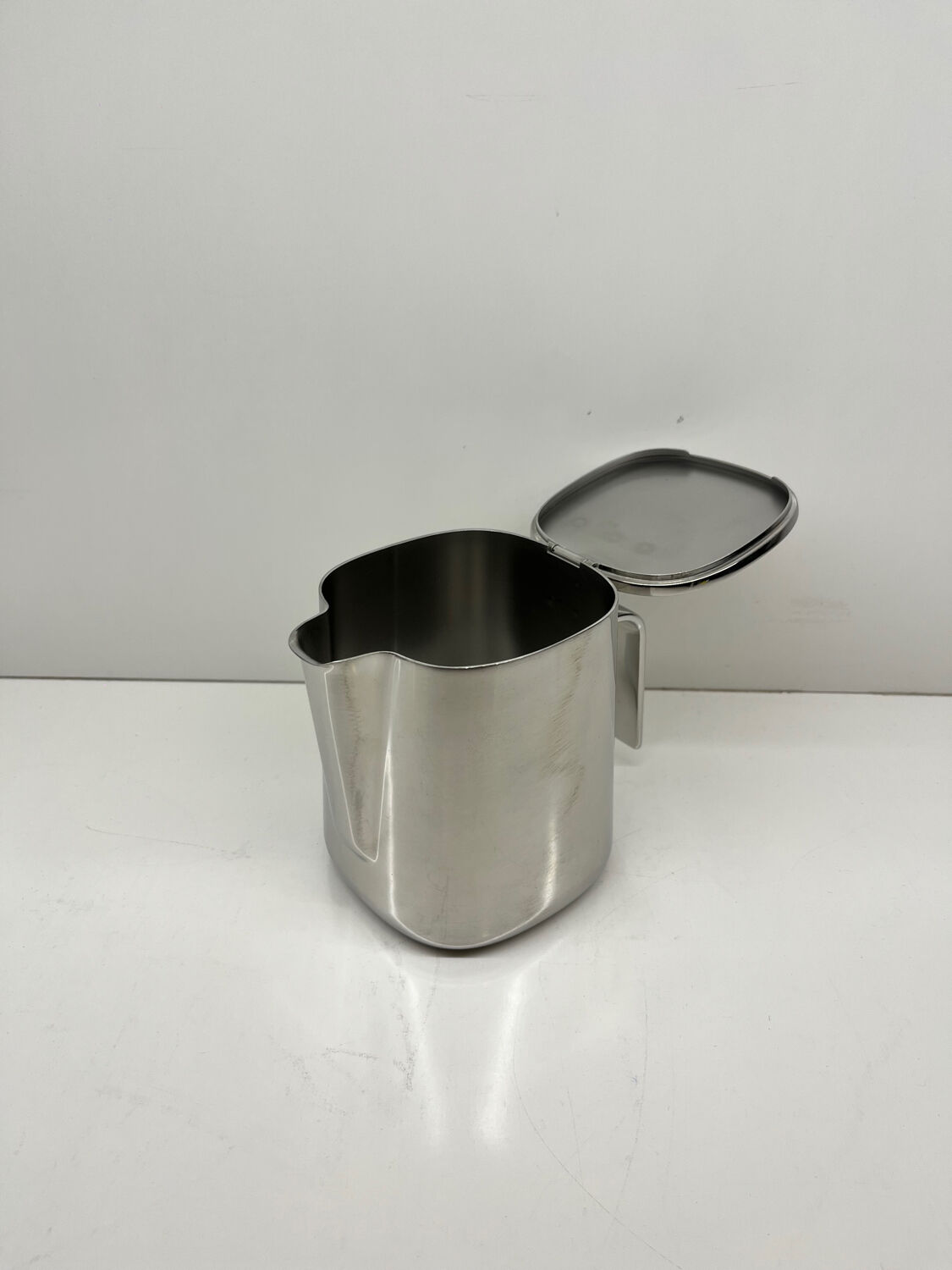 Alessi – Tea & coffee service – Kristiina Lassus – Complete set – In