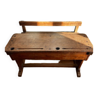 Children's desk