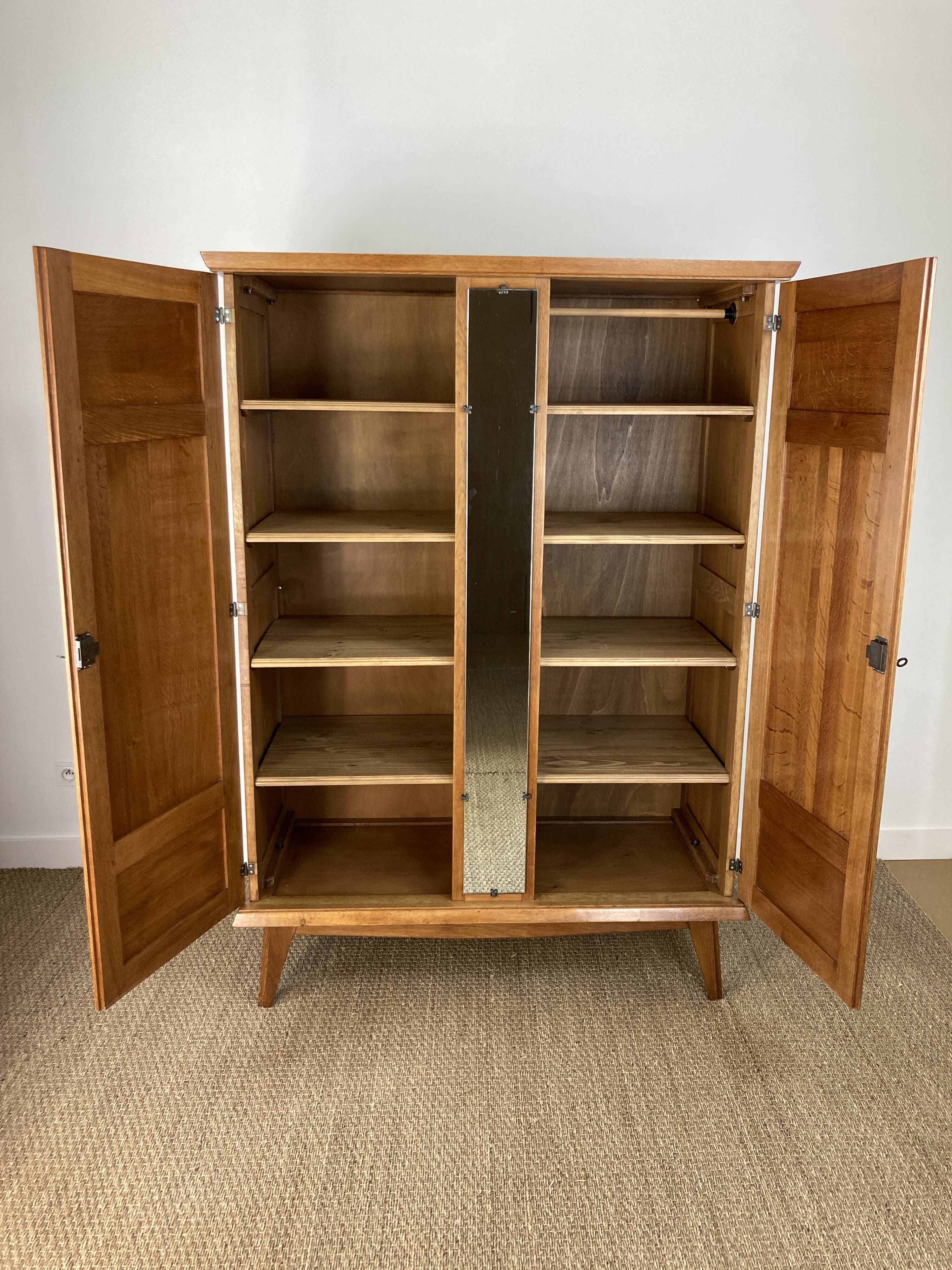 Art Deco wardrobe in solid oak restored – 1930s-1940s