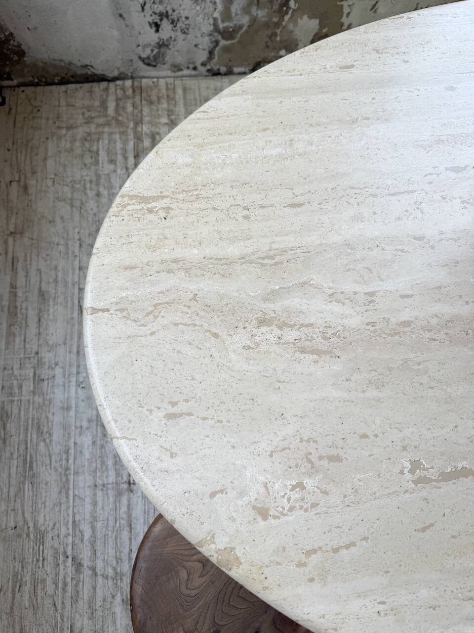 Travertine dining table 1970 Italy Tobia Scarpa